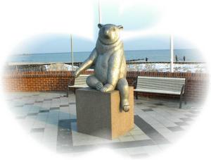 Der B&auml;r auf der Promenade