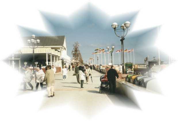 Die Promenade bei Tag